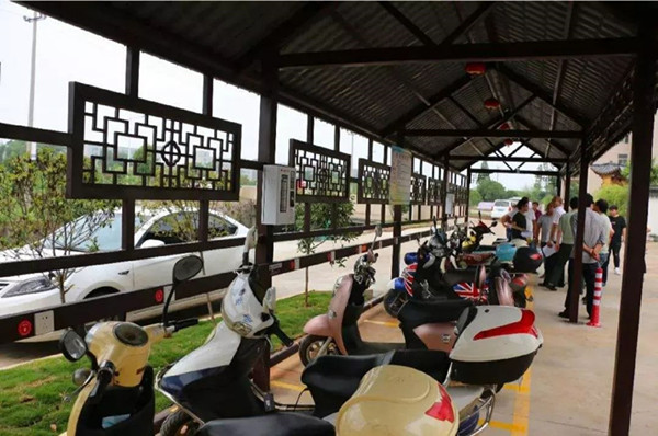 電動(dòng)車(chē)充電 電動(dòng)車(chē)充電